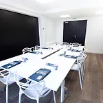 Kyriad Hotel Clermont Ferrand Centre