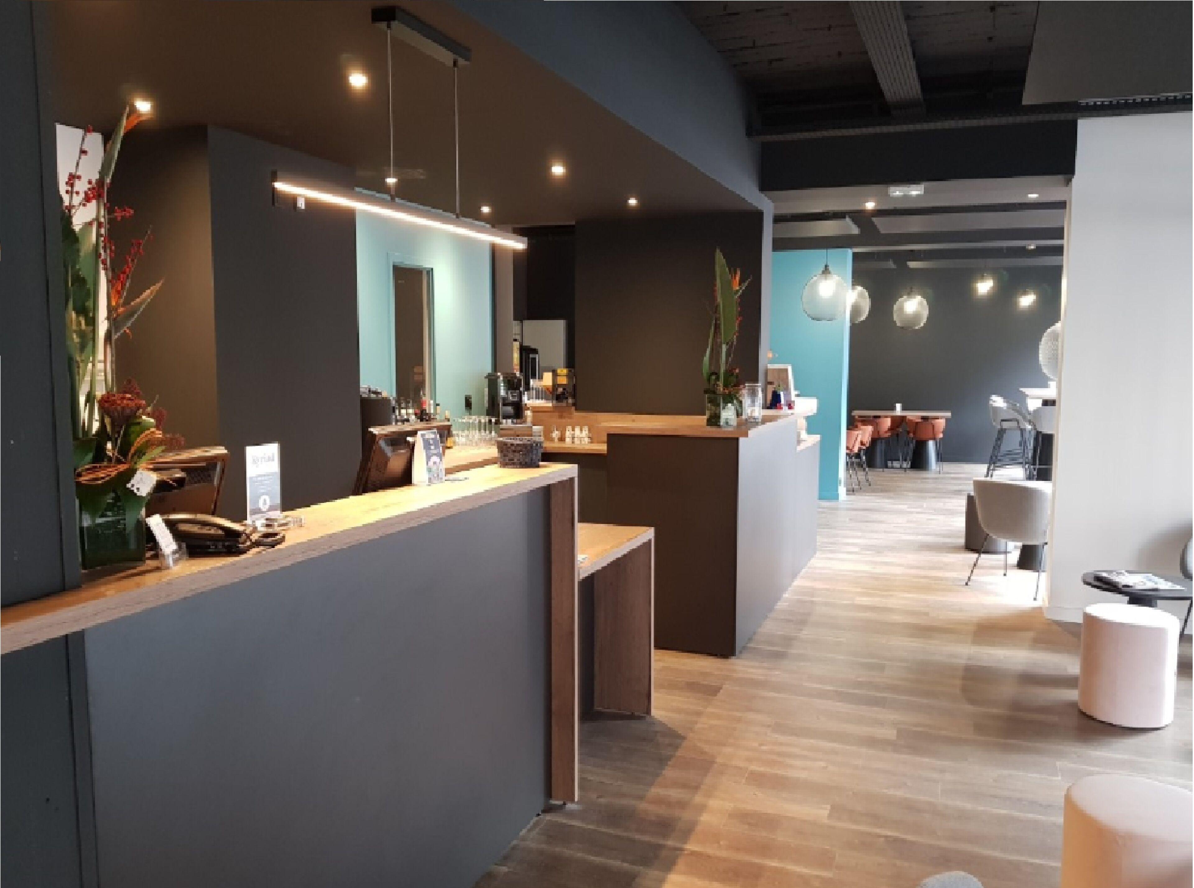 Kyriad Ferrand Centre 3*