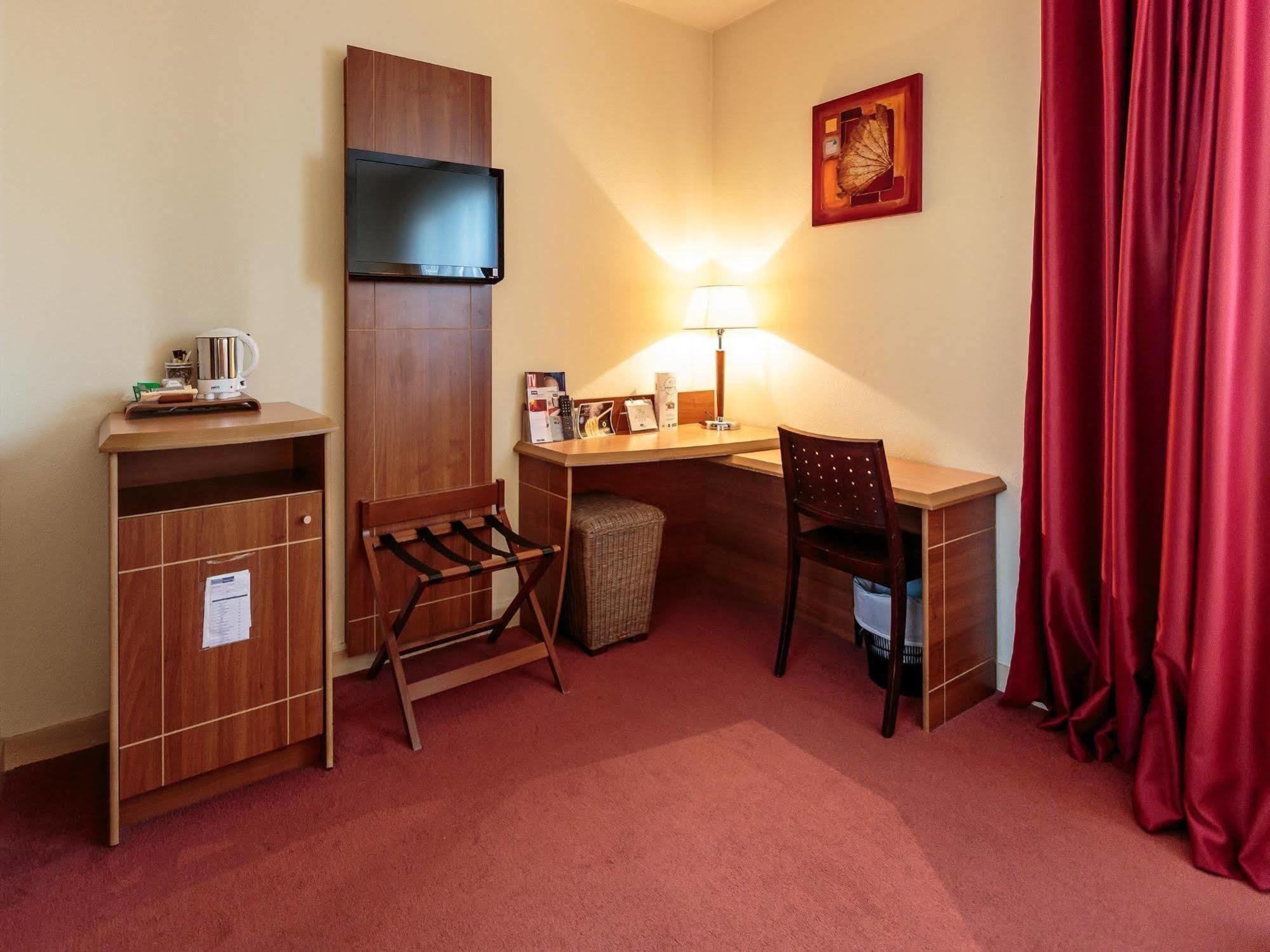 Hotel Kyriad Ferrand Centre